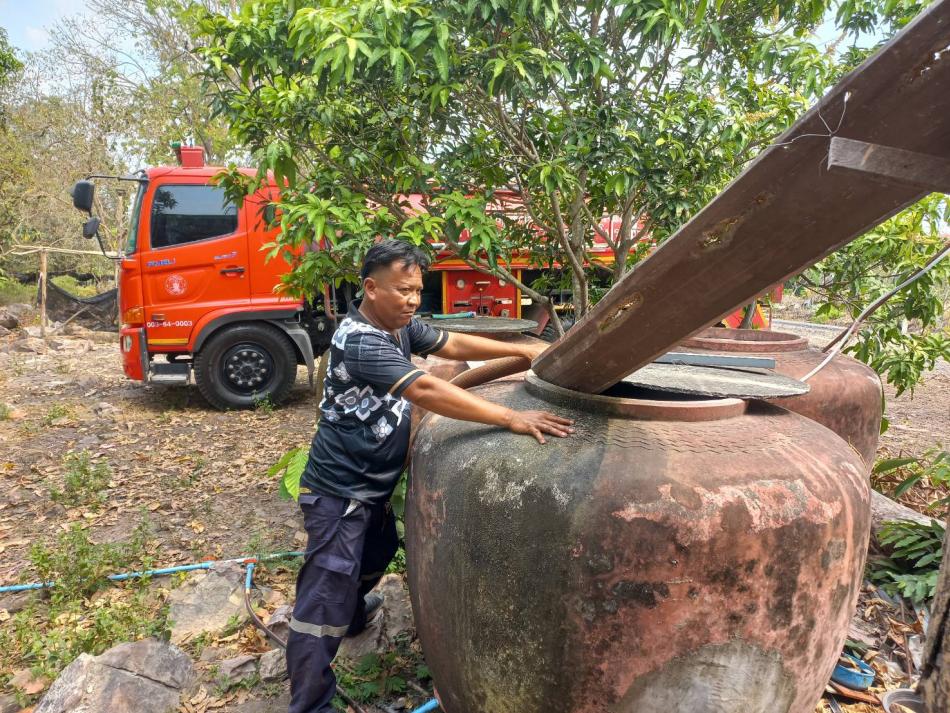 งานป้องกันและบรรเทาสาธารณภัย ให้การสนับสนุนน้ำอุปโภคแก่ประชาชนในพื้นที่ตำบลวังนกแอ่น