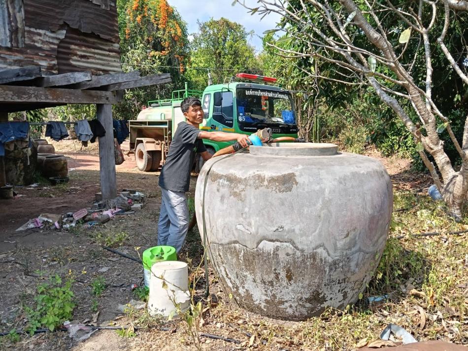 งานป้องกันและบรรเทาสาธารณภัย ให้การสนับสนุนน้ำอุปโภคแก่ประชาชนในพื้นที่ตำบลวังนกแอ่น