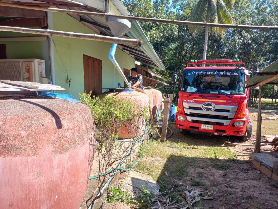 งานป้องกันและบรรเทาสาธารณภัย ให้การสนับสนุนน้ำอุปโภคแก่ประชาชนในพื้นที่ตำบลวังนกแอ่น