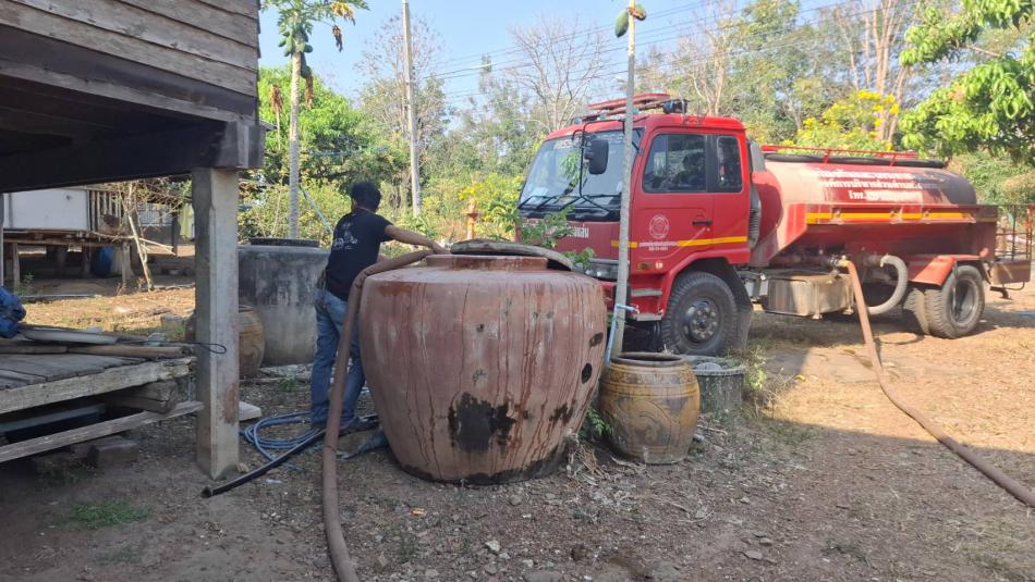งานป้องกันและบรรเทาสาธารณภัย ให้การสนับสนุนน้ำอุปโภคแก่ประชาชนในพื้นที่ตำบลวังนกแอ่น