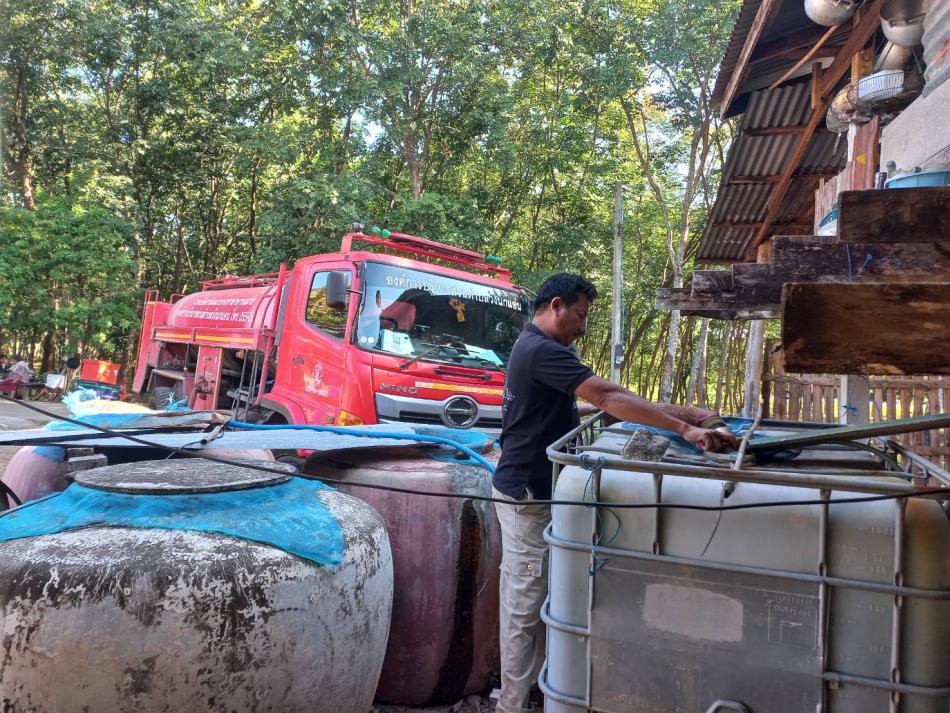 งานป้องกันและบรรเทาสาธารณภัย ให้การสนับสนุนน้ำอุปโภคแก่ประชาชนในพื้นที่ตำบลวังนกแอ่น